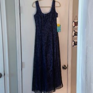 Vintage 90s Dave and Johnny Navy Blue long Gown NWT
